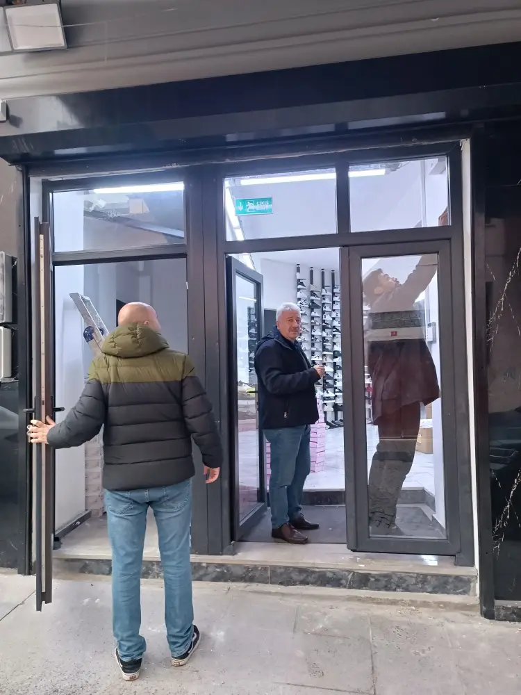 Pimapen, panjur ve cam balkon servis çalışması